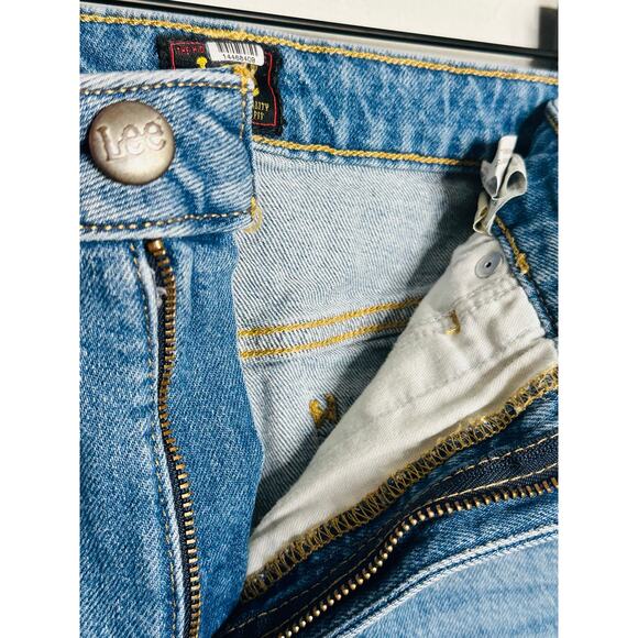 LEE Blue Medium Wash Cotton Denim Low Rise Mini Skirt Size 27 - Picture 8 of 9